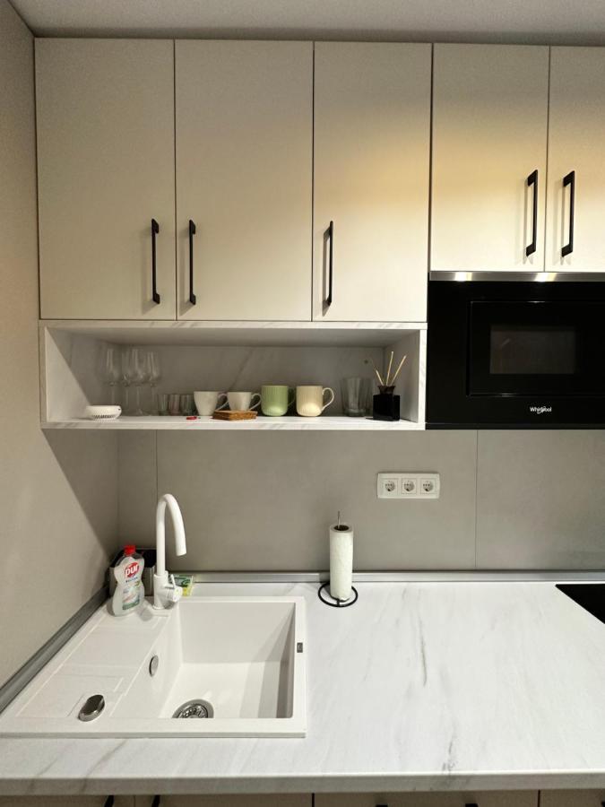 Clujstays Close To Center Apartment *